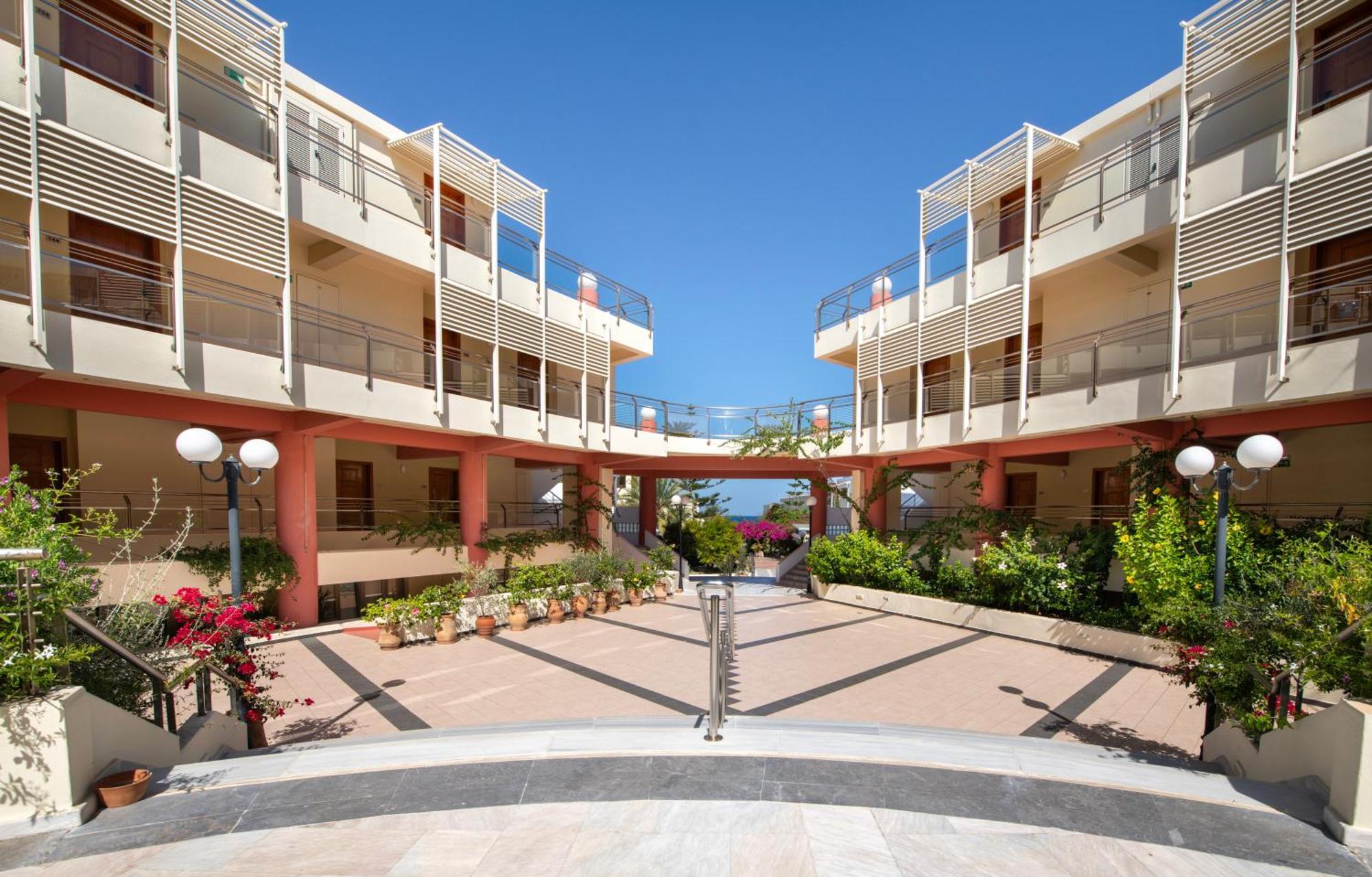 Hydramis Palace Beach Resort Georgioupoli Exterior photo