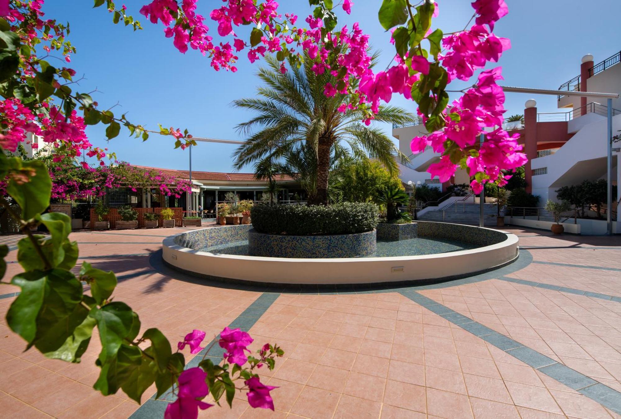 Hydramis Palace Beach Resort Georgioupoli Exterior photo