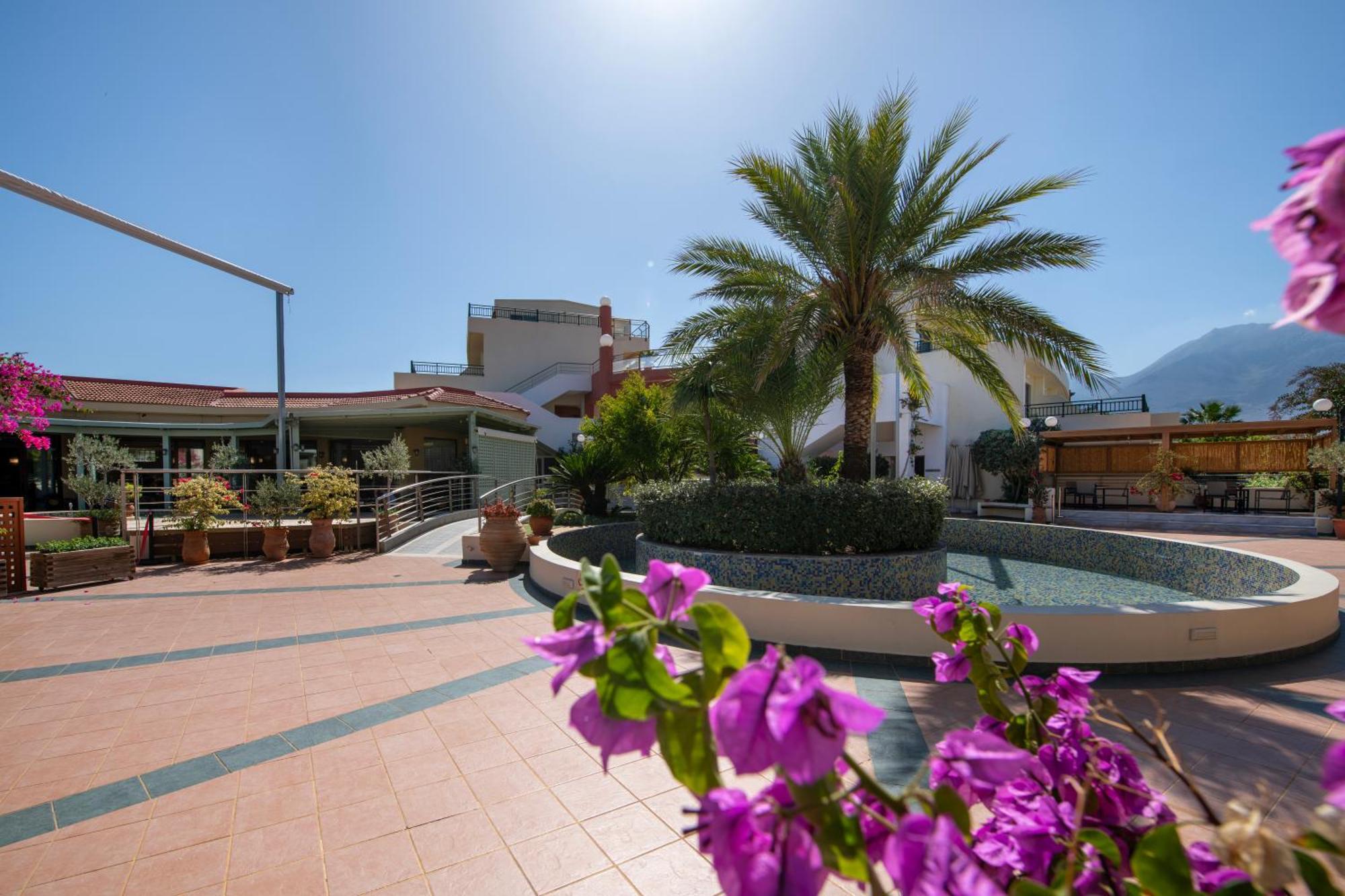 Hydramis Palace Beach Resort Georgioupoli Exterior photo