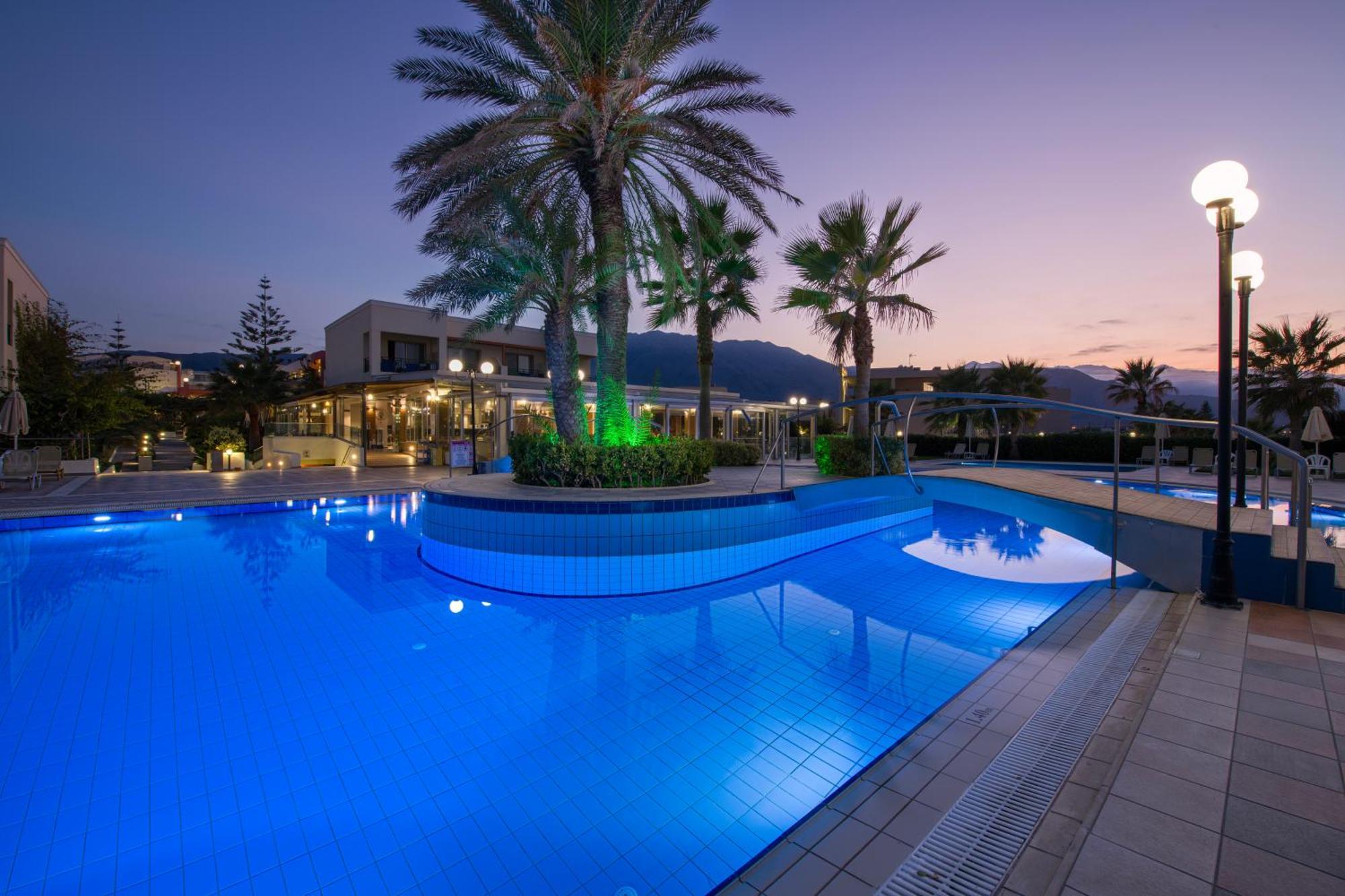 Hydramis Palace Beach Resort Georgioupoli Exterior photo